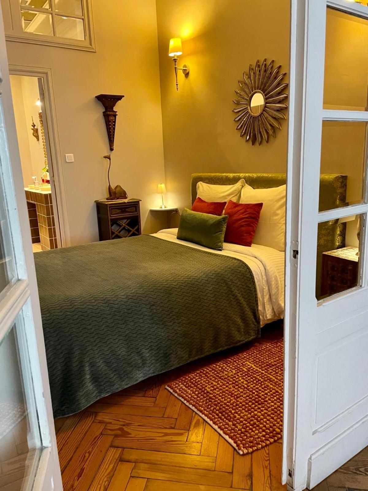 A La Fleur D Oranger - Lille La Madeleine Bed & Breakfast La Madeleine  Exterior photo